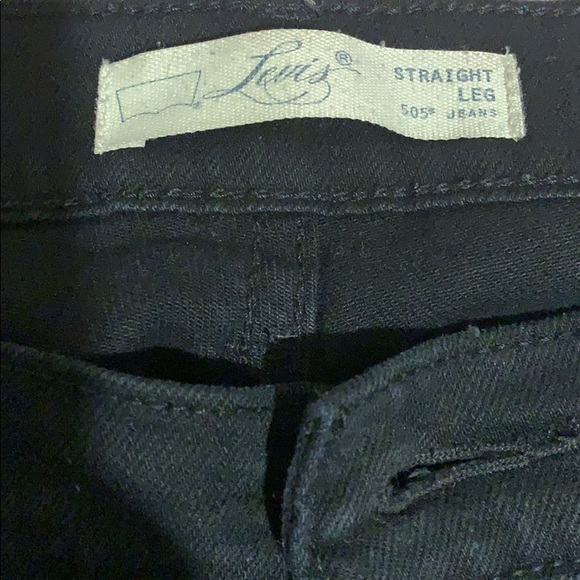 Levi’s - Picture 2 of 2